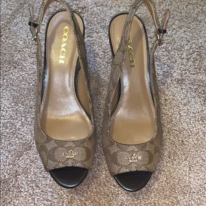 Coach classic tan wedges